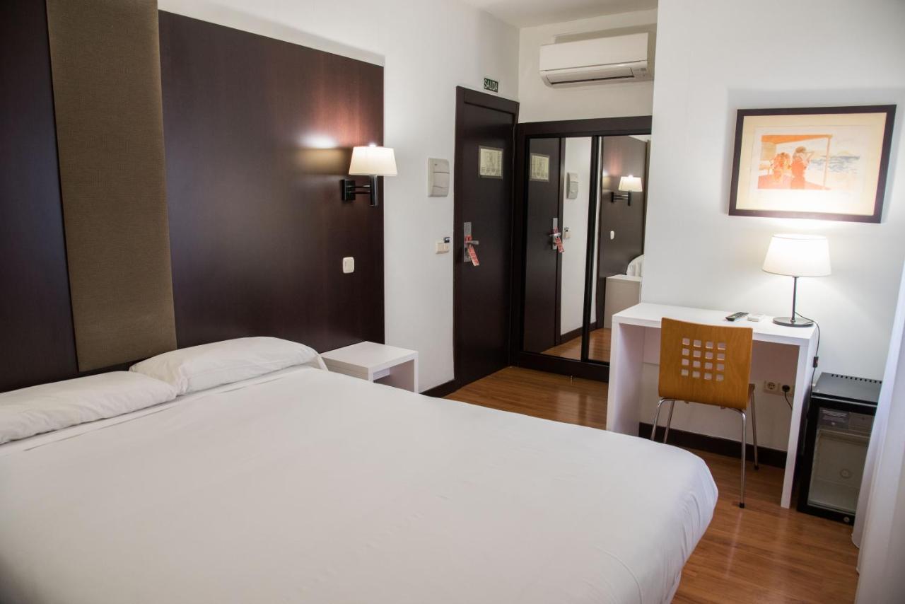 Hotel Delta Tudela Exterior photo